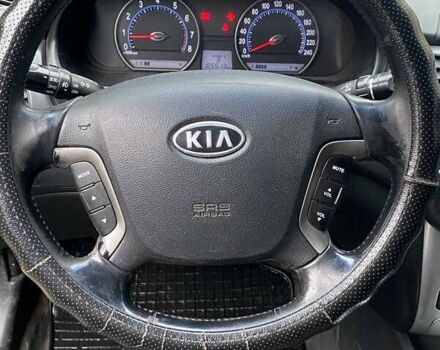 Чорний Кіа Маджентіс, об'ємом двигуна 2 л та пробігом 165 тис. км за 5200 $, фото 3 на Automoto.ua
