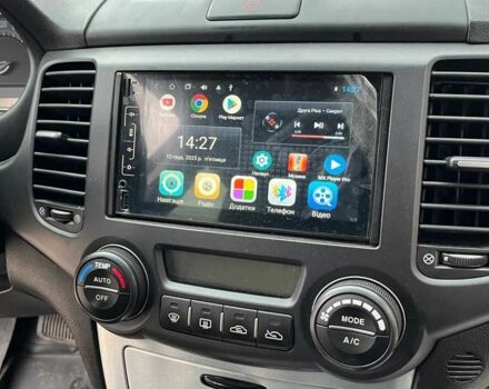 Черный Киа Маджентис, объемом двигателя 2.7 л и пробегом 219 тыс. км за 4600 $, фото 15 на Automoto.ua