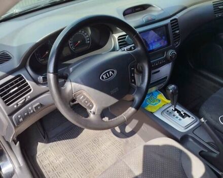 Черный Киа Маджентис, объемом двигателя 2 л и пробегом 265 тыс. км за 4800 $, фото 15 на Automoto.ua