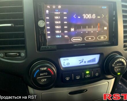 Чорний Кіа Маджентіс, об'ємом двигуна 2 л та пробігом 272 тис. км за 5500 $, фото 8 на Automoto.ua