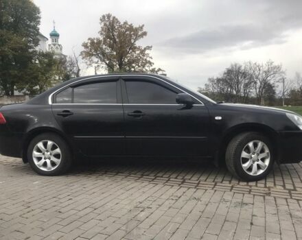 Кіа Маджентіс 2007 у Ромнах на Automoto.ua Чорний Кіа Маджентіс, об'ємом двигуна 2 л та пробігом 231 тис. км за 4900 $, фото 4 на Automoto.ua