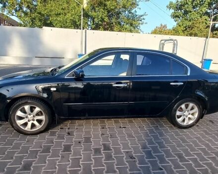 Черный Киа Маджентис, объемом двигателя 2 л и пробегом 180 тыс. км за 4800 $, фото 3 на Automoto.ua