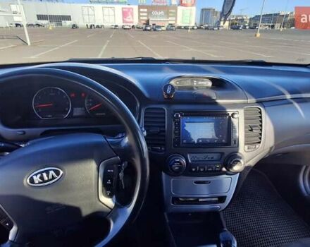 Чорний Кіа Маджентіс, об'ємом двигуна 2 л та пробігом 373 тис. км за 4500 $, фото 15 на Automoto.ua