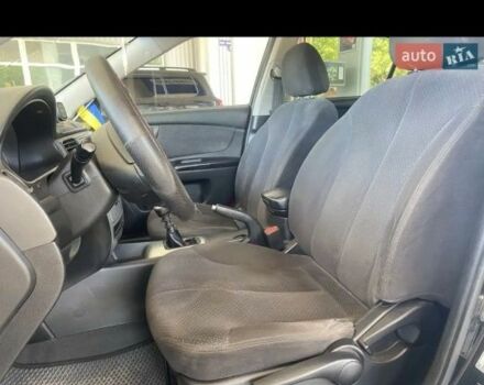 Черный Киа Маджентис, объемом двигателя 2 л и пробегом 262 тыс. км за 5345 $, фото 3 на Automoto.ua