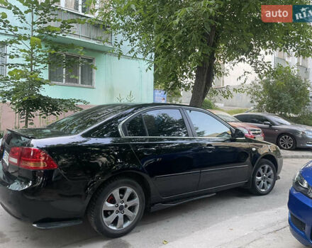 Черный Киа Маджентис, объемом двигателя 2 л и пробегом 272 тыс. км за 5300 $, фото 3 на Automoto.ua