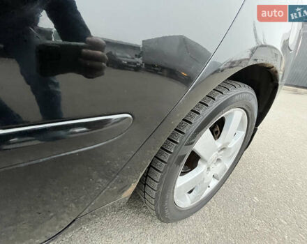 Черный Киа Маджентис, объемом двигателя 2.66 л и пробегом 254 тыс. км за 4300 $, фото 8 на Automoto.ua