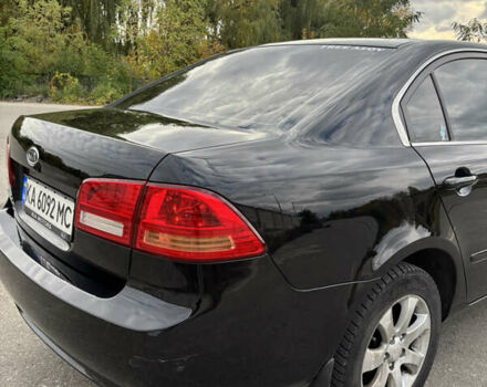 Чорний Кіа Маджентіс, об'ємом двигуна 2 л та пробігом 244 тис. км за 5200 $, фото 5 на Automoto.ua