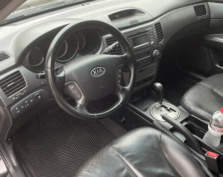 Чорний Кіа Маджентіс, об'ємом двигуна 2 л та пробігом 213 тис. км за 6700 $, фото 13 на Automoto.ua