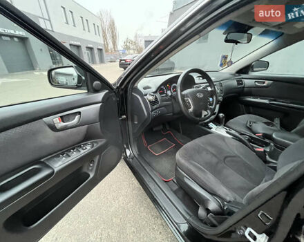 Черный Киа Маджентис, объемом двигателя 2.66 л и пробегом 254 тыс. км за 4300 $, фото 10 на Automoto.ua