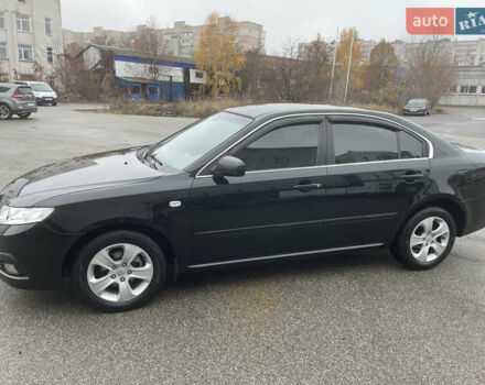 Чорний Кіа Маджентіс, об'ємом двигуна 2 л та пробігом 213 тис. км за 6700 $, фото 5 на Automoto.ua