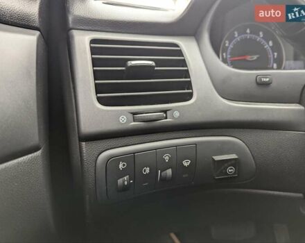 Черный Киа Маджентис, объемом двигателя 2 л и пробегом 236 тыс. км за 6000 $, фото 13 на Automoto.ua