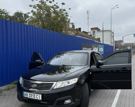 Чорний Кіа Маджентіс, об'ємом двигуна 2 л та пробігом 170 тис. км за 6300 $, фото 4 на Automoto.ua