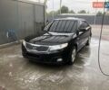 Чорний Кіа Маджентіс, об'ємом двигуна 2 л та пробігом 356 тис. км за 6000 $, фото 30 на Automoto.ua
