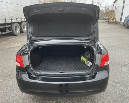 Чорний Кіа Маджентіс, об'ємом двигуна 2 л та пробігом 213 тис. км за 6700 $, фото 10 на Automoto.ua