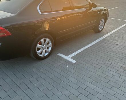 Черный Киа Маджентис, объемом двигателя 2 л и пробегом 317 тыс. км за 5200 $, фото 7 на Automoto.ua