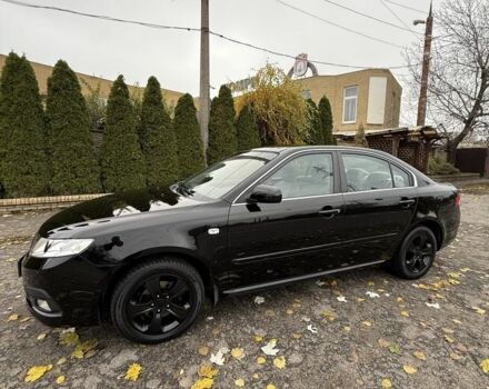 Черный Киа Маджентис, объемом двигателя 0 л и пробегом 125 тыс. км за 7500 $, фото 2 на Automoto.ua