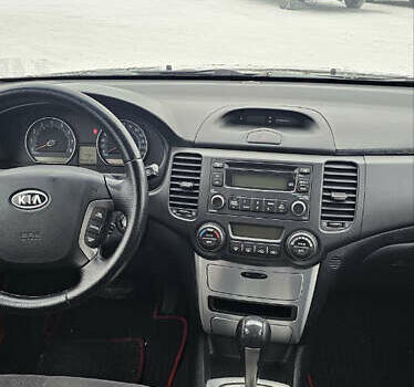 Черный Киа Маджентис, объемом двигателя 2.66 л и пробегом 250 тыс. км за 4850 $, фото 14 на Automoto.ua