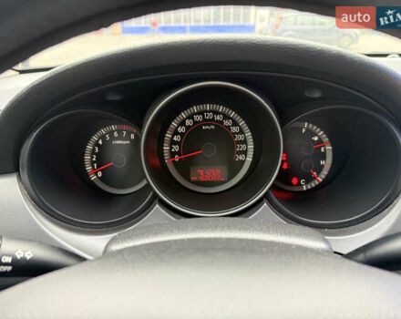 Чорний Кіа Маджентіс, об'ємом двигуна 2 л та пробігом 170 тис. км за 6300 $, фото 8 на Automoto.ua