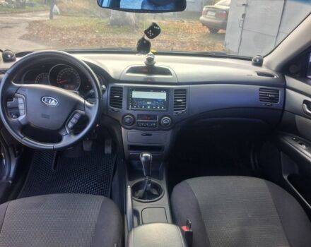 Чорний Кіа Маджентіс, об'ємом двигуна 2 л та пробігом 222 тис. км за 6500 $, фото 20 на Automoto.ua