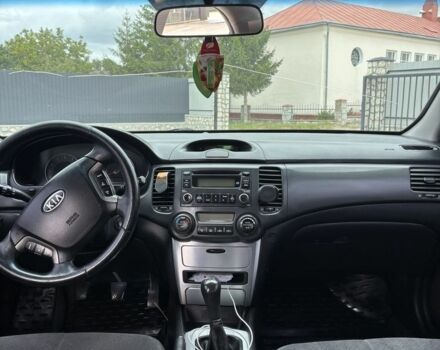 Кіа Маджентіс 2008 у Підволочиськ на Automoto.ua Чорний Кіа Маджентіс, об'ємом двигуна 2 л та пробігом 320 тис. км за 5550 $, фото 6 на Automoto.ua