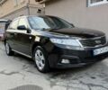 Чорний Кіа Маджентіс, об'ємом двигуна 2 л та пробігом 175 тис. км за 5000 $, фото 1 на Automoto.ua