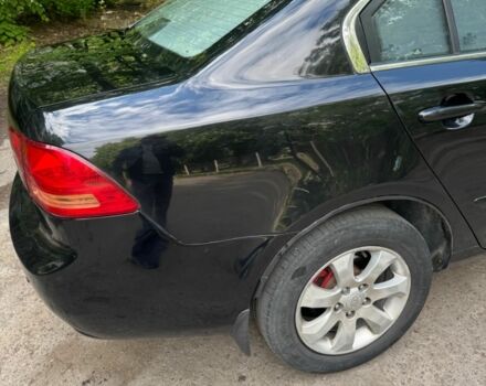 Черный Киа Маджентис, объемом двигателя 2 л и пробегом 300 тыс. км за 4501 $, фото 3 на Automoto.ua