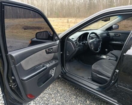 Чорний Кіа Маджентіс, об'ємом двигуна 2 л та пробігом 212 тис. км за 4950 $, фото 8 на Automoto.ua