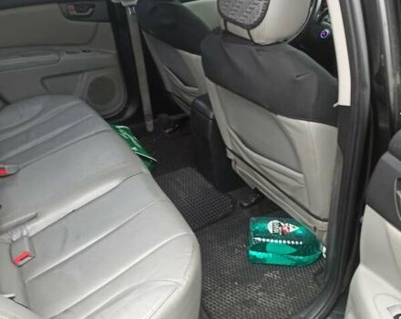 Черный Киа Маджентис, объемом двигателя 2 л и пробегом 226 тыс. км за 5500 $, фото 3 на Automoto.ua