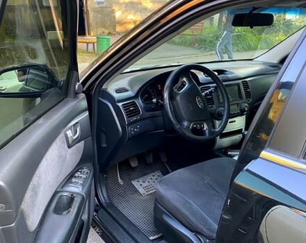 Чорний Кіа Маджентіс, об'ємом двигуна 2 л та пробігом 400 тис. км за 5000 $, фото 5 на Automoto.ua