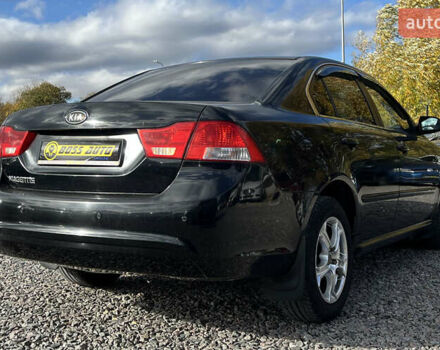 Чорний Кіа Маджентіс, об'ємом двигуна 2 л та пробігом 174 тис. км за 4800 $, фото 5 на Automoto.ua