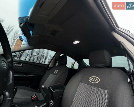 Черный Киа Маджентис, объемом двигателя 2 л и пробегом 229 тыс. км за 5555 $, фото 37 на Automoto.ua