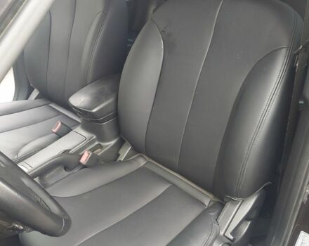 Коричневий Кіа Маджентіс, об'ємом двигуна 2 л та пробігом 355 тис. км за 4500 $, фото 2 на Automoto.ua