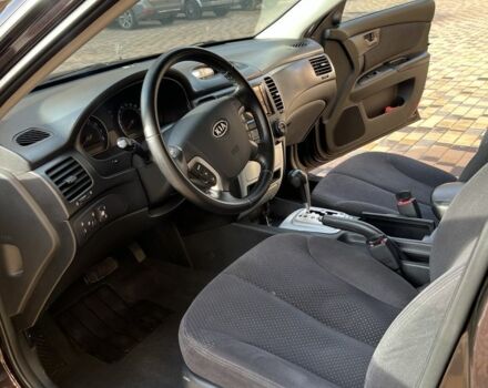 Коричневый Киа Маджентис, объемом двигателя 2 л и пробегом 192 тыс. км за 5900 $, фото 7 на Automoto.ua