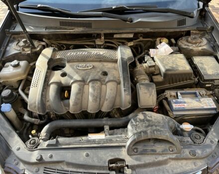 Коричневый Киа Маджентис, объемом двигателя 2 л и пробегом 192 тыс. км за 5900 $, фото 11 на Automoto.ua