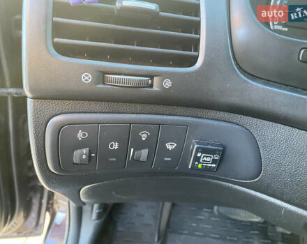 Коричневый Киа Маджентис, объемом двигателя 2 л и пробегом 184 тыс. км за 4849 $, фото 9 на Automoto.ua