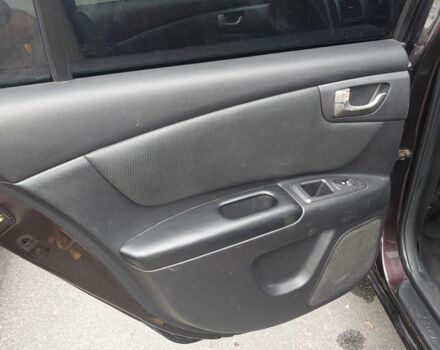 Коричневый Киа Маджентис, объемом двигателя 2.7 л и пробегом 355 тыс. км за 4400 $, фото 10 на Automoto.ua