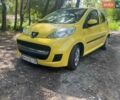 Коричневий Кіа Маджентіс, об'ємом двигуна 2 л та пробігом 290 тис. км за 3700 $, фото 1 на Automoto.ua