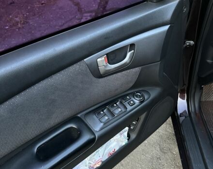 Коричневый Киа Маджентис, объемом двигателя 2 л и пробегом 183 тыс. км за 5500 $, фото 4 на Automoto.ua