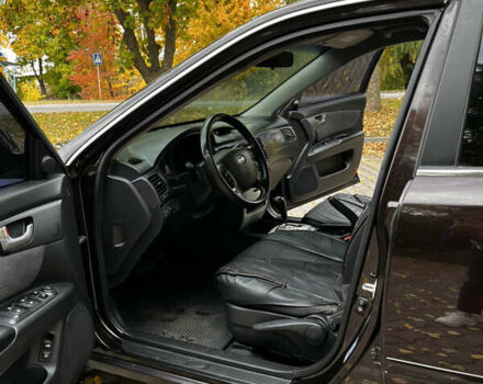 Коричневый Киа Маджентис, объемом двигателя 2.66 л и пробегом 209 тыс. км за 6200 $, фото 6 на Automoto.ua