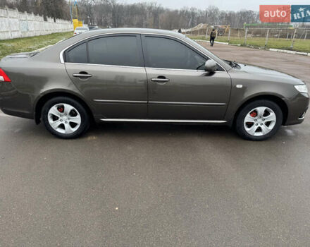 Коричневый Киа Маджентис, объемом двигателя 2 л и пробегом 263 тыс. км за 7000 $, фото 6 на Automoto.ua