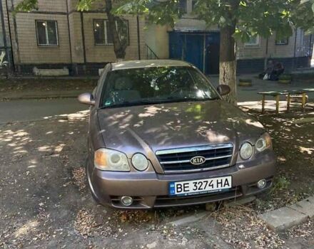 Коричневий Кіа Маджентіс, об'ємом двигуна 2 л та пробігом 160 тис. км за 3000 $, фото 1 на Automoto.ua