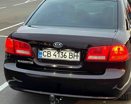 Коричневий Кіа Маджентіс, об'ємом двигуна 2 л та пробігом 278 тис. км за 4700 $, фото 1 на Automoto.ua