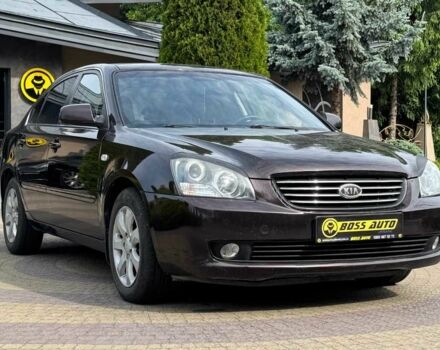 Коричневий Кіа Маджентіс, об'ємом двигуна 2 л та пробігом 243 тис. км за 4450 $, фото 1 на Automoto.ua