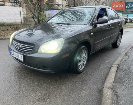 Коричневий Кіа Маджентіс, об'ємом двигуна 2 л та пробігом 245 тис. км за 4000 $, фото 1 на Automoto.ua