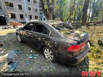 Коричневий Кіа Маджентіс, об'ємом двигуна 2 л та пробігом 185 тис. км за 1700 $, фото 1 на Automoto.ua