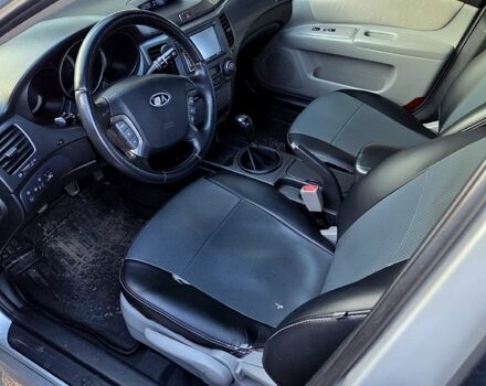 Кіа Маджентіс, об'ємом двигуна 20 л та пробігом 0 тис. км за 5500 $, фото 7 на Automoto.ua
