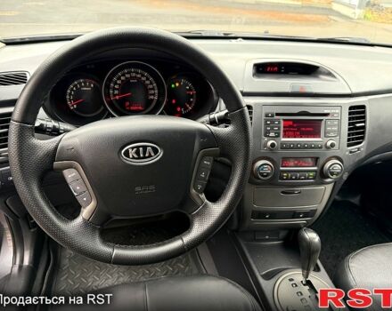 Киа Маджентис, объемом двигателя 2 л и пробегом 154 тыс. км за 7500 $, фото 8 на Automoto.ua