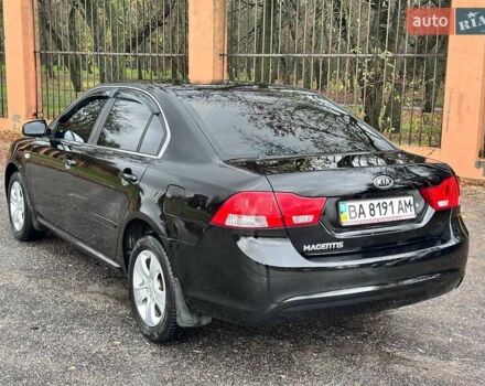Кіа Маджентіс, об'ємом двигуна 2 л та пробігом 121 тис. км за 7800 $, фото 3 на Automoto.ua