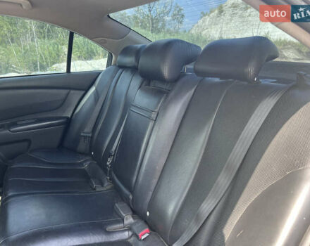 Кіа Маджентіс, об'ємом двигуна 2 л та пробігом 300 тис. км за 5800 $, фото 7 на Automoto.ua