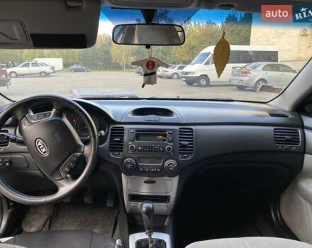 Киа Маджентис, объемом двигателя 2 л и пробегом 150 тыс. км за 6500 $, фото 9 на Automoto.ua